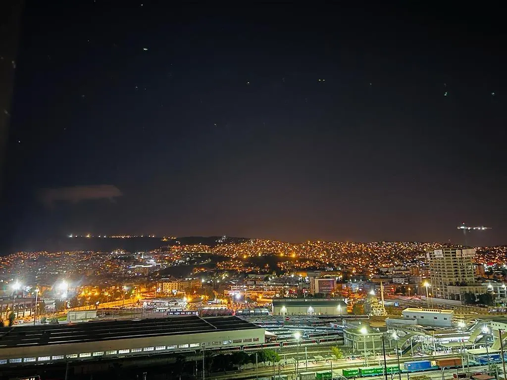 Time Suit Inci Tower Izmir